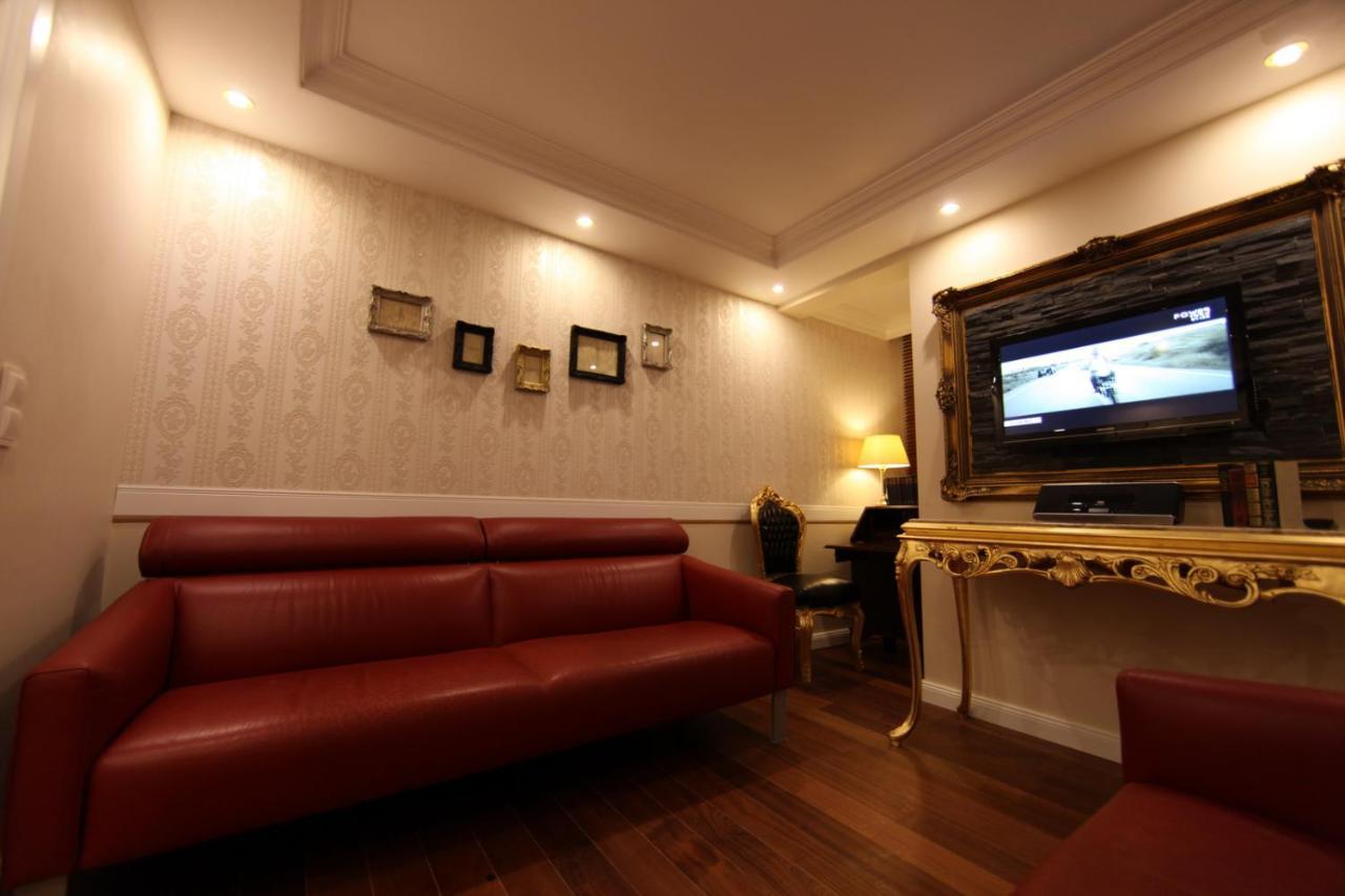 Golden Apartments إسن المظهر الخارجي الصورة